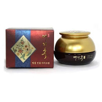 BERGAMO LUXURY YEZIHU EYE CREAM 30g