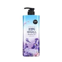 On The Body Romantic Iris Body Wash 875ml 