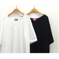 Long oversized T-shirt with short sleeves and V-neck ( Free size)