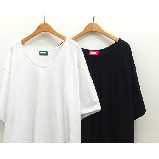 Long oversized T-shirt with short sleeves and V-neck ( Free size)